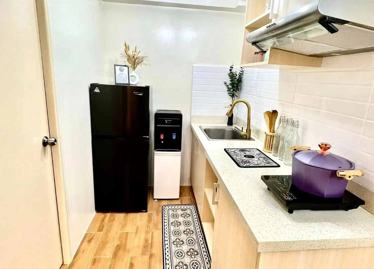 Davao City Seawind Condominum Unit 4M דירה